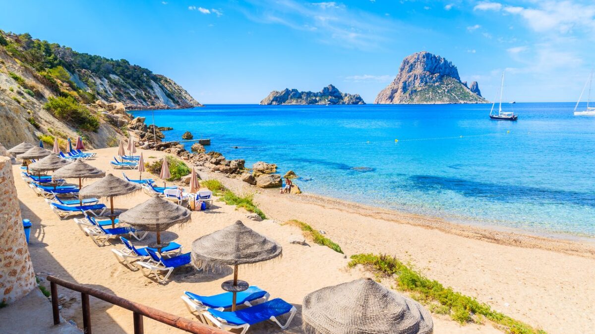 Tallinn to Ibiza from €170