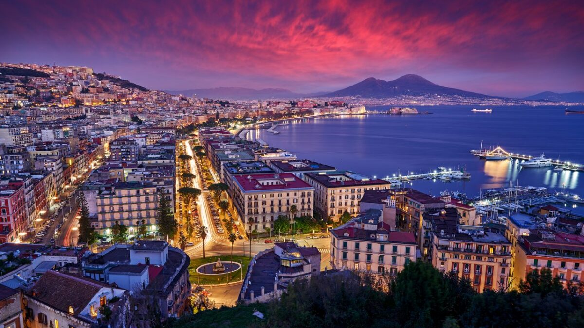Tallinn to Naples from €186