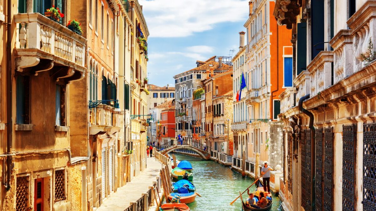 Tallinn to Venice from €51
