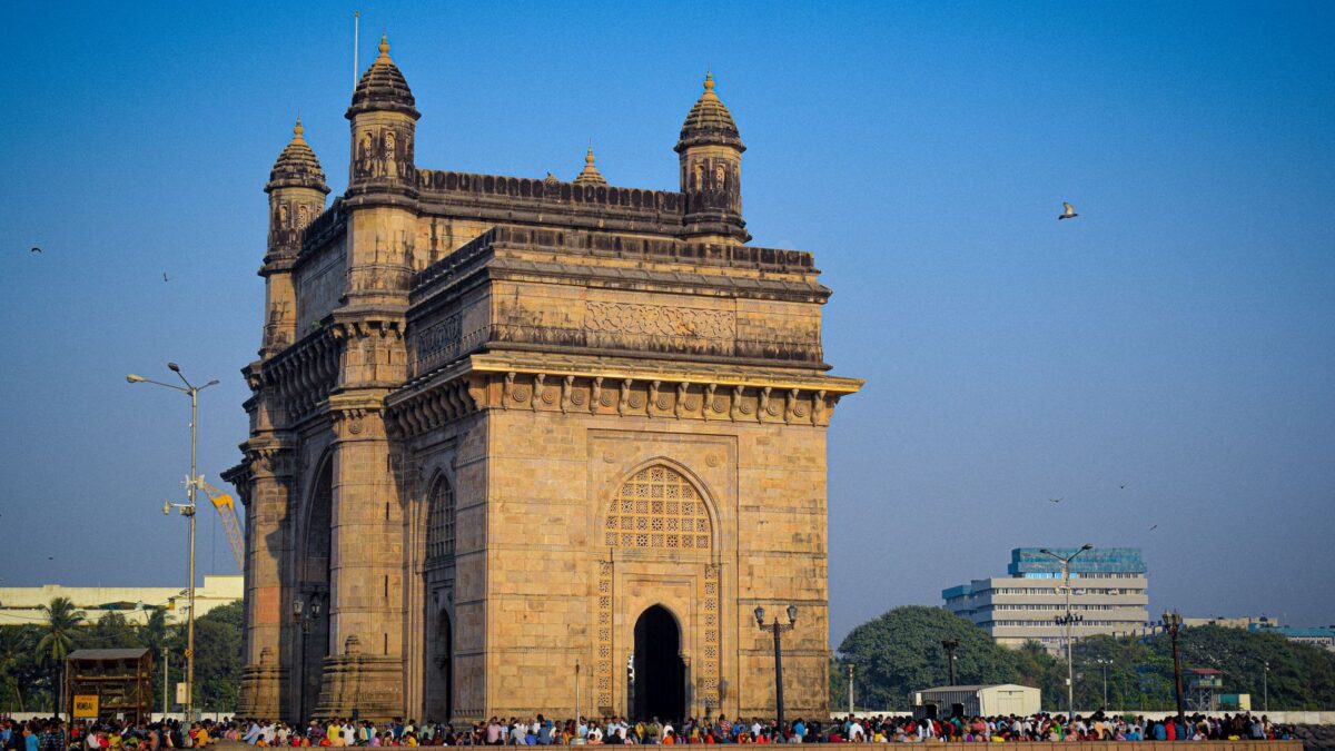 From Helsinki to Mumbai from €542
