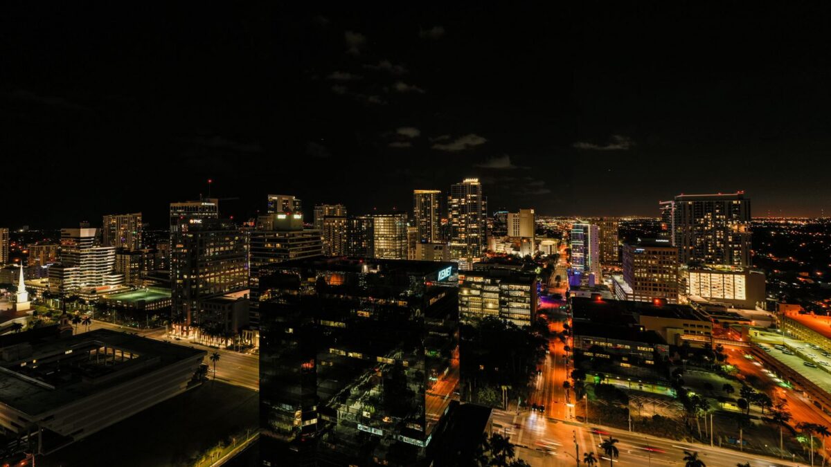 From Riga to Fort Lauderdale from €469