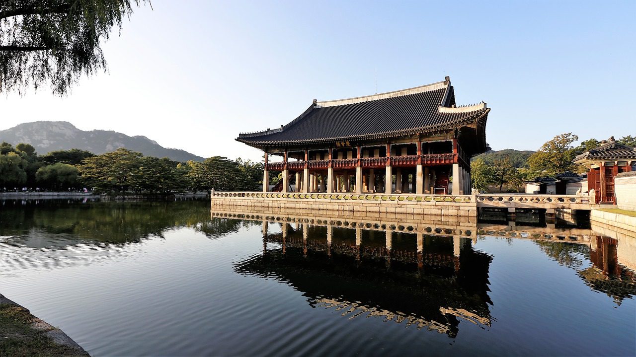 Tallinn to Seoul from €655
