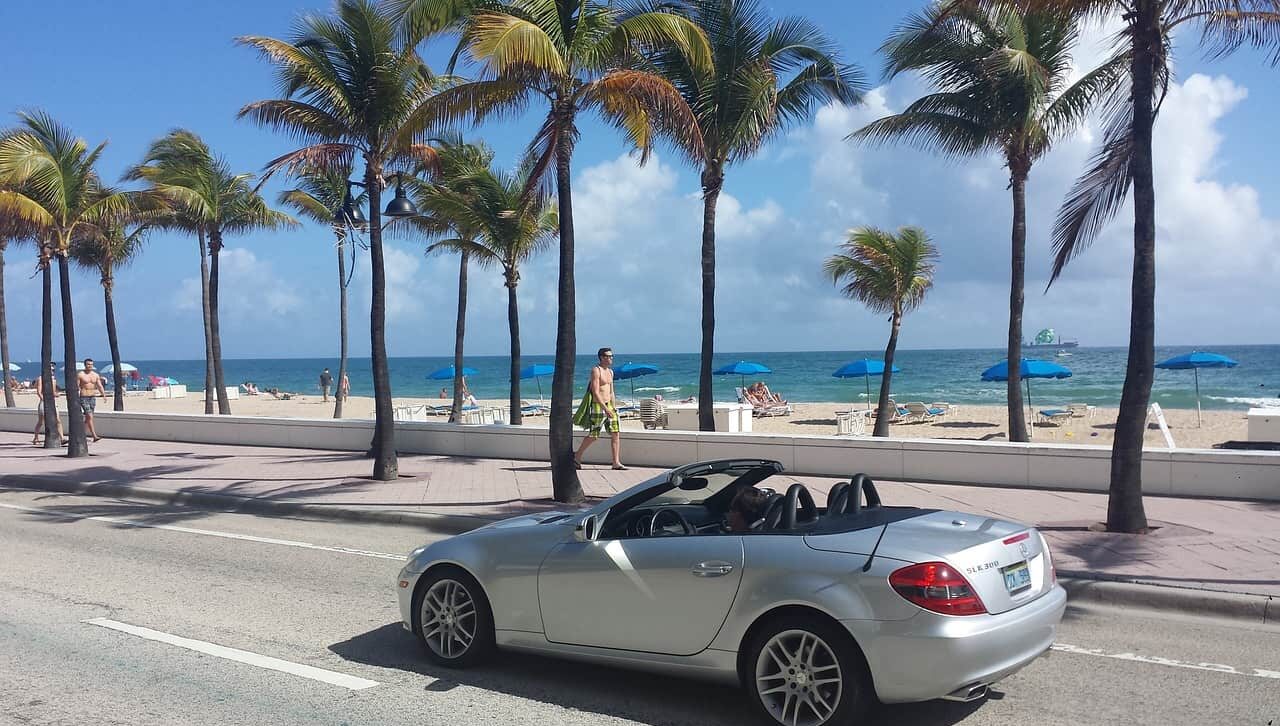 Tallinn to Miami from €481